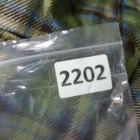 WOOLRICH Snap Button Down Flannel Plaid Shirt Womens Size Medium Soft Wool Blend - Picture 12 of 12